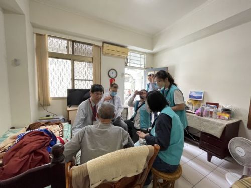 從獨居到安心，安心御老平台以科技延伸醫療守護長者生活